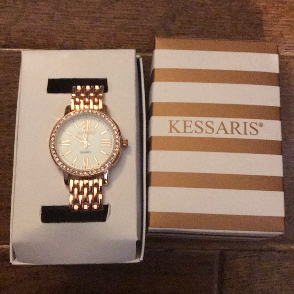 Kessaris rose gold watch